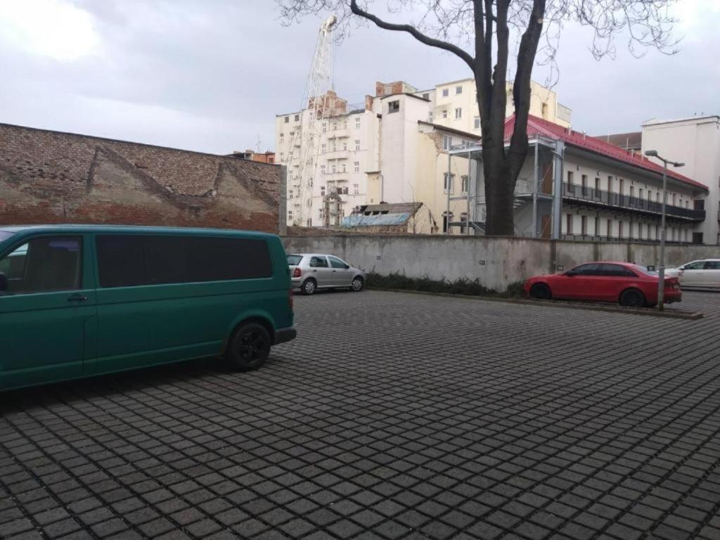 Apartmans In The Center With Privat Parking Daire Brno Dış mekan fotoğraf